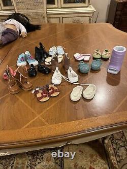 American Girl Lot Five Dolls Plus Loads Of Accessories Crutches Dogs Shoes READ