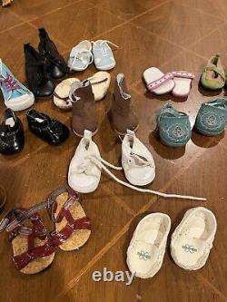 American Girl Lot Five Dolls Plus Loads Of Accessories Crutches Dogs Shoes READ