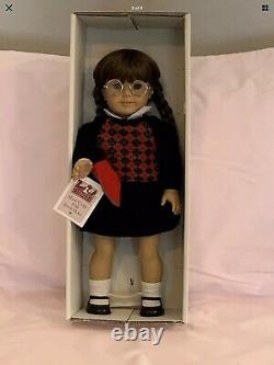 American Girl Molly Pleasant Company New, Never Removed From Box! & Paperwork