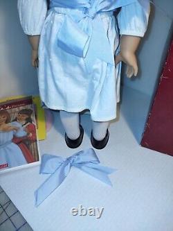 American Girl Pleasant Company NELLIE DOLL + Book & Accessories MEET OUTFIT NIB