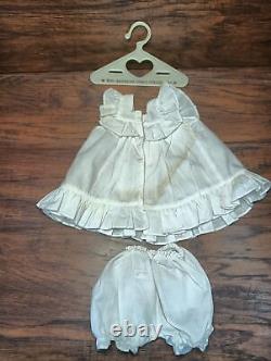 American Girl Pleasant Company Samantha Doll Huge Lot Accesories + Nighgown Sz S