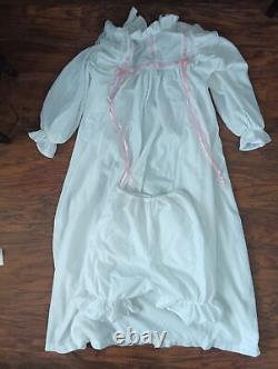 American Girl Pleasant Company Samantha Doll Huge Lot Accesories + Nighgown Sz S