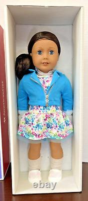 American Girl Truly Me 18 Doll 49? Blue Eyes Wavy Dark Brown Hair Book NEW