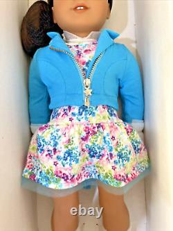 American Girl Truly Me 18 Doll 49? Blue Eyes Wavy Dark Brown Hair Book NEW
