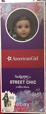 American Girl Truly Me Street Chic Collection 18 #89 & Book. NIB