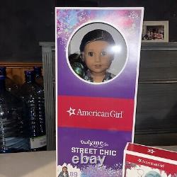 American Girl Truly Me Street Chic Collection 18 Doll # 89 & Book NIB