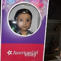American Girl Truly Me Street Chic Collection 18 Doll # 89 & Book NIB