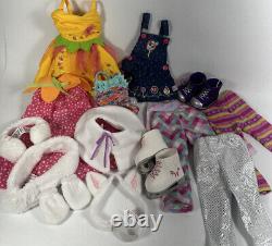 American Girl Wellie Wishers Doll Lot of 4 Plus Extra Clothing Shoes Accessories