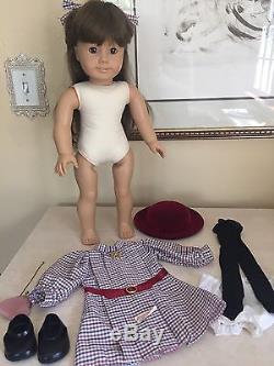 American Girl White body Samantha Pleasant Company In Meet Outfit / Acc 1986