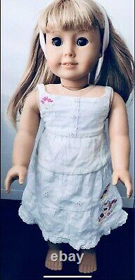 American Girl doll Gwen