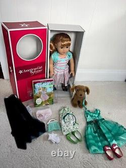 American girl doll Mary Ellen with box and clothes