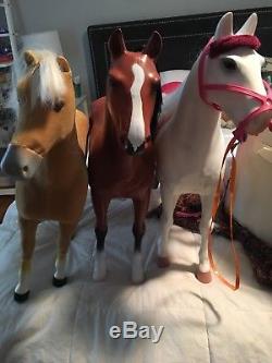 American girl doll lot of dolls (4 plus broken freebie), horse and clothing