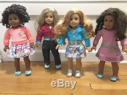 American girl dolls Lot