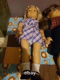 American girl lot of dolls