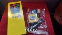 Beautiful American Girl Doll Lindsey Bergman & Accessories