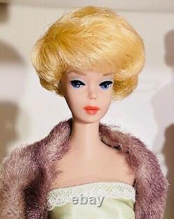 Beautiful Vintage 1960s Lemon Blonde Bubble Cut Barbie 850 With American Girl Face