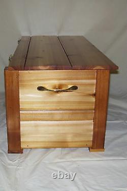 Cedar Hope Treasure Chest Toy Box Storage Trunk Great Size 4 American Girl Doll