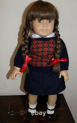 EARLY White Body Pleasant Company Molly American Girl Doll in Box w Meet Outfit