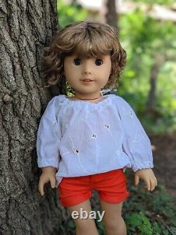 Edie Custom American Girl Doll OOAK Brown Wavy Hair Bangs Brown Eyes