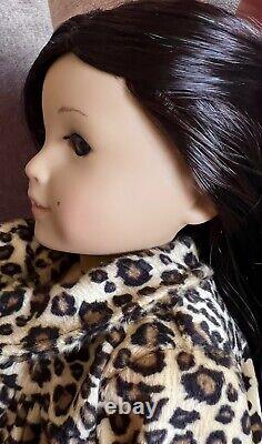 Gorgeous American Girl Z Yang Dark Haired Asian Doll Retired