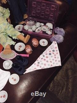 Huge American Girl Pleasant company Lot 5 Dolls, Outfits, Shoes, Dog, Guitar