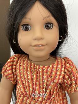 Josefina American Girl 18 Doll Pleasant Company, with Extra Outfit- Historic