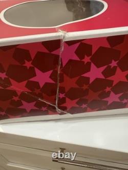 Kanani Akina -American Girl Doll 2011 Girl of the Year Retired with Box