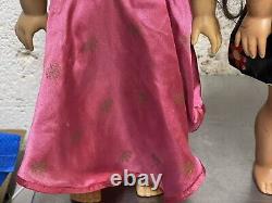 LOT of 6 AMERICAN GIRL DOLLS 18 with clothing