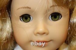 Lanie American Girl Doll Girl of the Year 2010 Great Condition in Ripped Box
