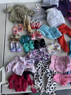 Lot of 8 AMERICAN GIRL DOLLS 18 DOLLS with Extra Clothing Lot