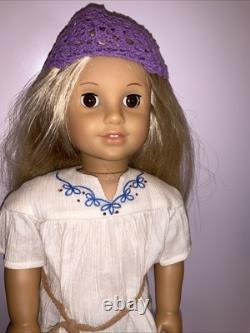 Lovely American Girl 18 Doll Julie Albright And Original Outfit Box