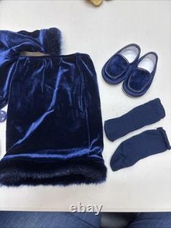 MEGA LOT Pleasant Company American Girl of Today Doll SIX OUTFITS Plus