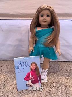Mia, American Girl Doll of the Year 2008