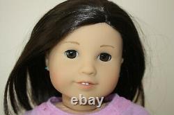 NEW American Girl Truly Me 18 DOLL #40 Lt Skin Brown Hair & Eyes Pierced Ears A