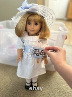 Nellie American Girl Doll w Meet Outfit 18