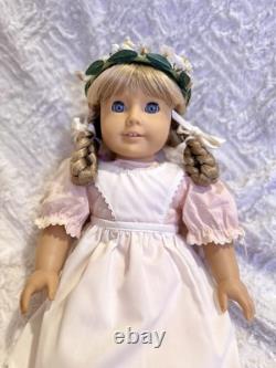 Pleasant Company American Girl 18 Doll Kirsten Larson With Birthday Outfit