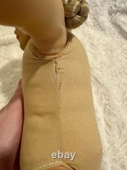 Pleasant Company American Girl 18 Doll Kirsten Larson With Birthday Outfit