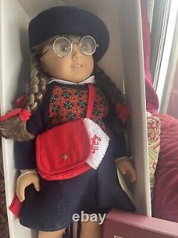 Pleasant Company American Girl Doll Retired Molly McIntire 1986 with Book