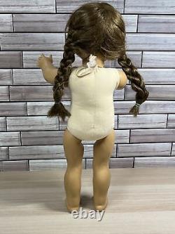 Pleasant Company American Girl White Body Molly McIntire Doll 1980's Vintage