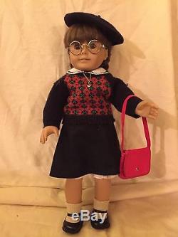 Pleasant Company Doll Molly McIntire American Girl and accessories RETIRED