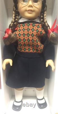 Pleasant Company Molly McIntire American Girl Doll Great Used Condition Tan Body