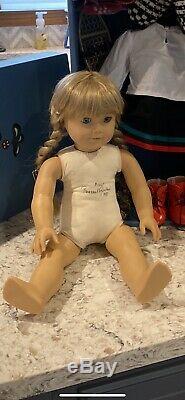 Pleasant Company Signed Kirsten #1207- American Girl dolls, Trunk, 1987, COA