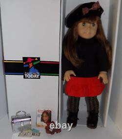 Pre Mattel GT 8 Pleasant Company American Girl Doll Red Hair Green Eyes w Box