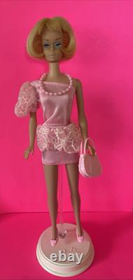 RARE American Girl Barbie patent Pending 1958 withOrig bathing suit/outfits