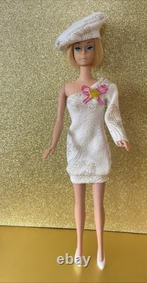 RARE American Girl Barbie patent Pending 1958 withOrig bathing suit/outfits