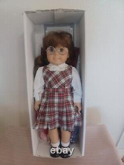 RARE! American Girl Molly McIntire Pleasant Company Original Doll- Excellent