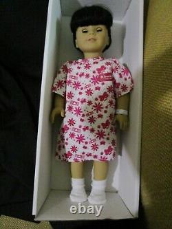 Rare American Girl Pleasant Company Retired Asian Doll 749/76