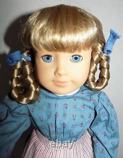 Retired American Girl Doll Kirsten Original Braids w Meet Outfit Excellent Cond