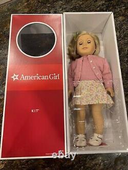 Retired American Girl Kit Kittredge 18 Doll with Accessories Box Historical EUC