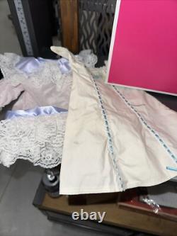 Retired American Girl Mia 18 Doll with Clothing and Accessories with Box (C11)